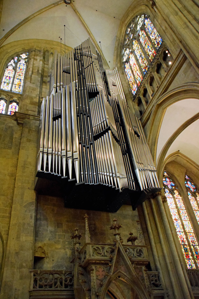 H�ngeorgel im Regensburger Dom
