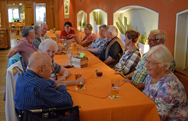 Ferienstammtisch