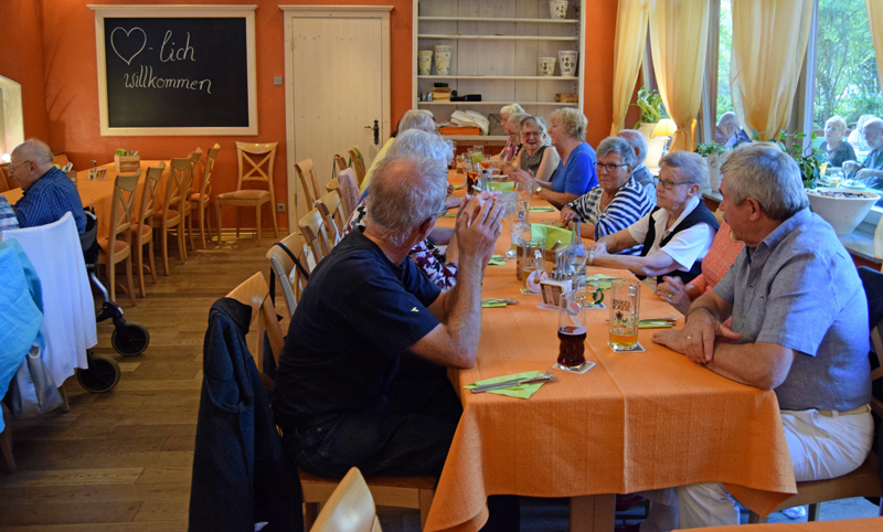 Ferienstammtisch