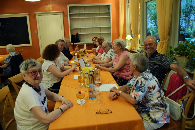 Ferienstammtisch